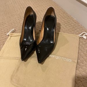 Sergio Rossi Black Patent Leather Pumps 39